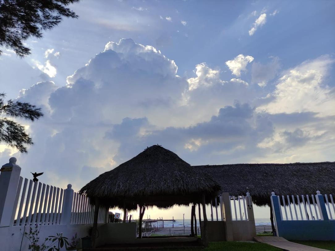 Hotel Perlas Del Golfo Playa Chachalacas Bagian luar foto