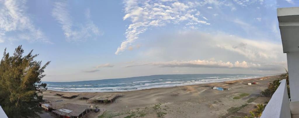 Hotel Perlas Del Golfo Playa Chachalacas Bagian luar foto